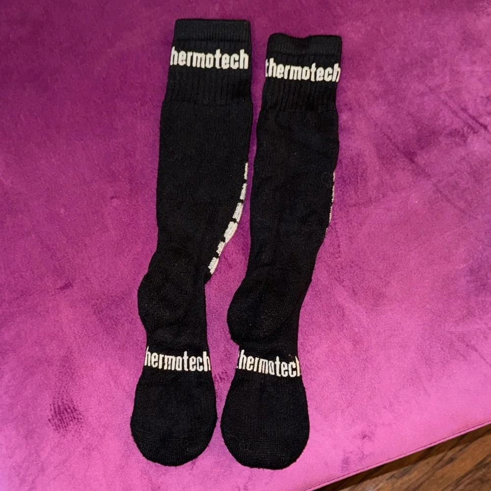 Thermotech Black & White Women’s Winter Knee High Cold Weather Ski Socks